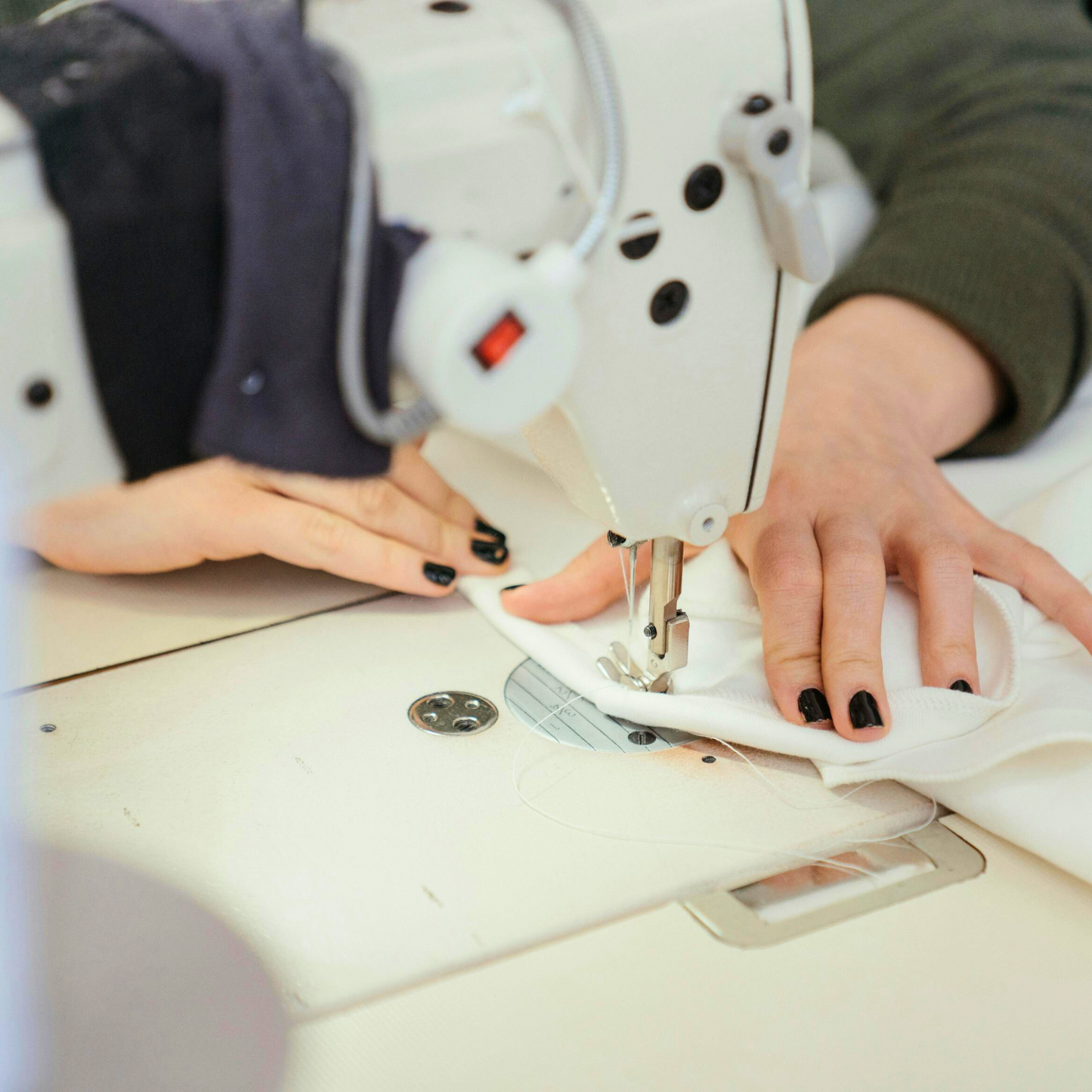 Sewing 101 // Fri, November 8 // all ages