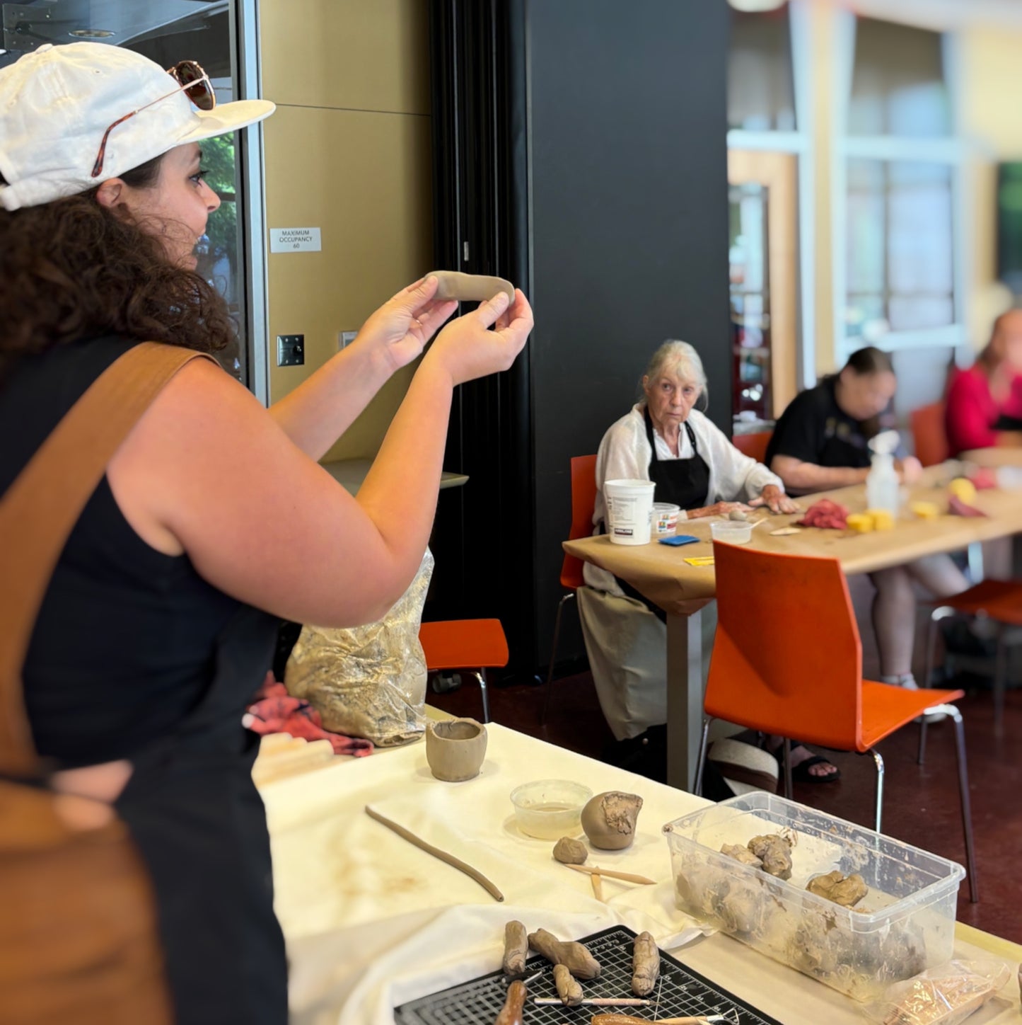 Clay Handbuilding Techniques 101 // Wed, November 20 // Teens 11+